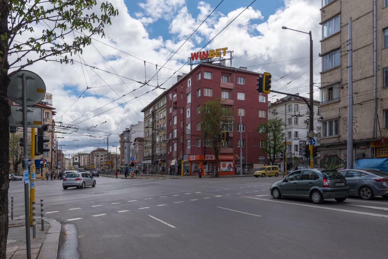 Comfort.Chic.Charming Apt With Terrace Near Ndk Sófia Exterior foto