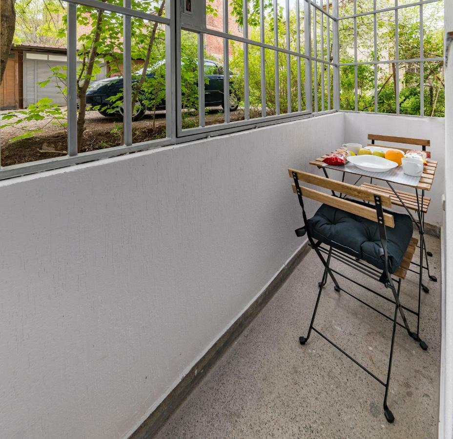 Comfort.Chic.Charming Apt With Terrace Near Ndk Sófia Exterior foto