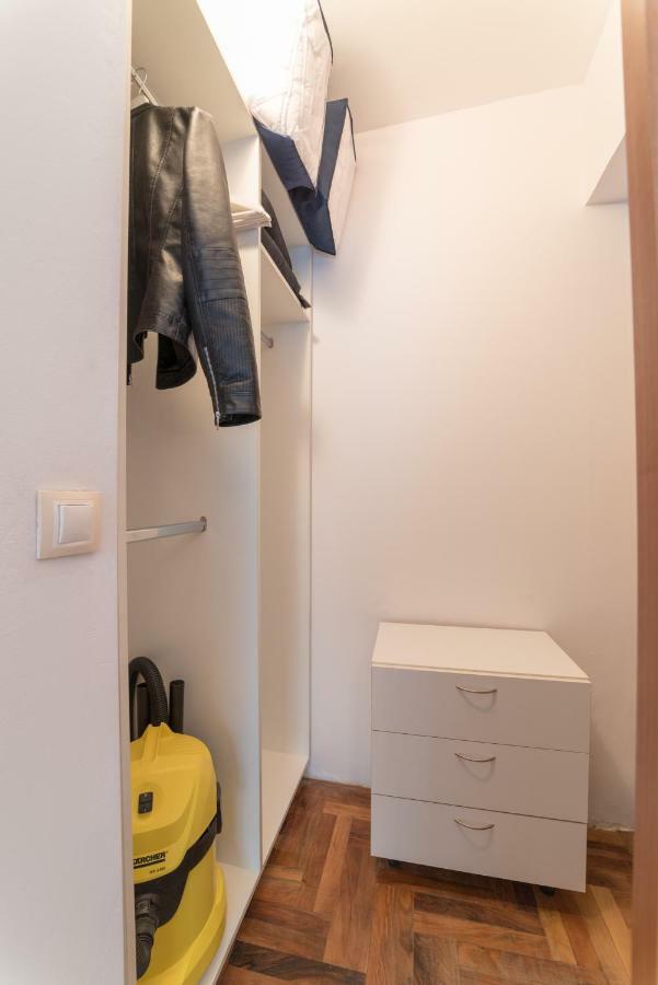 Comfort.Chic.Charming Apt With Terrace Near Ndk Sófia Exterior foto
